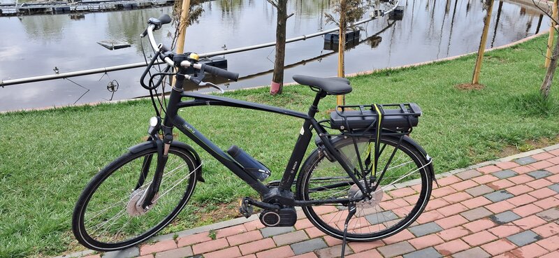 Bicicleta electrica 1800 roni